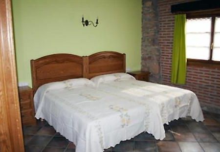 Arginenea Guest House Berastegui Room photo